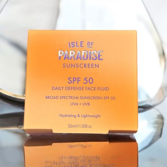 Isle of Paradise Daily Defense Face Fluid SPF 50 Sunscreen - Picture 1 of 6